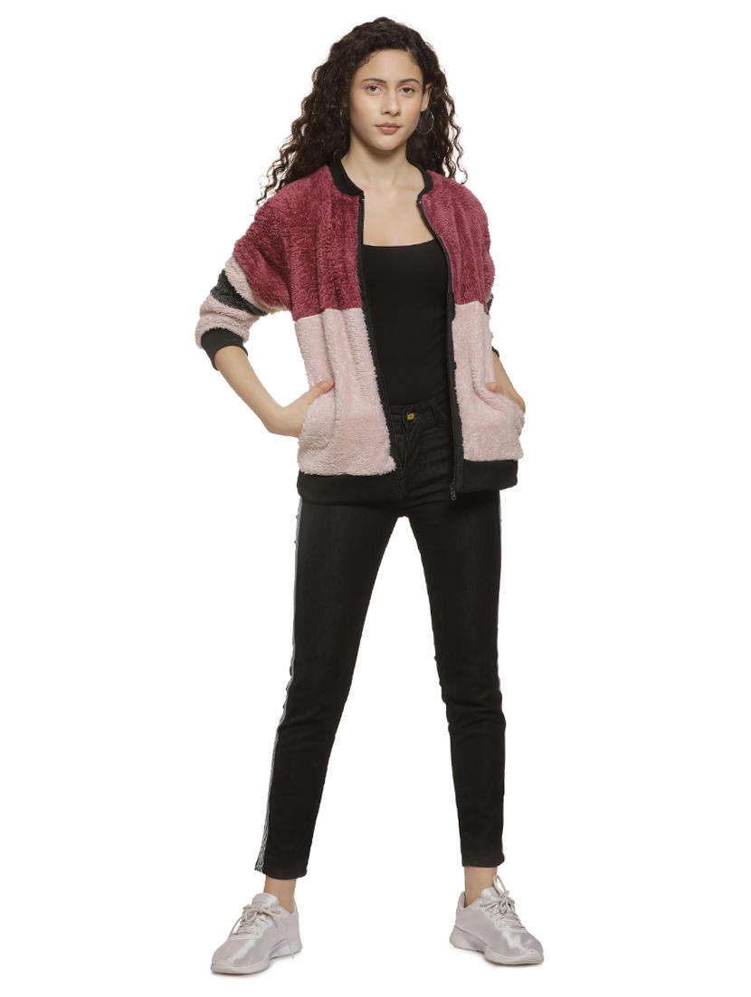 mid rise side tapping jeans - 16744320 - Zoom Image - 4