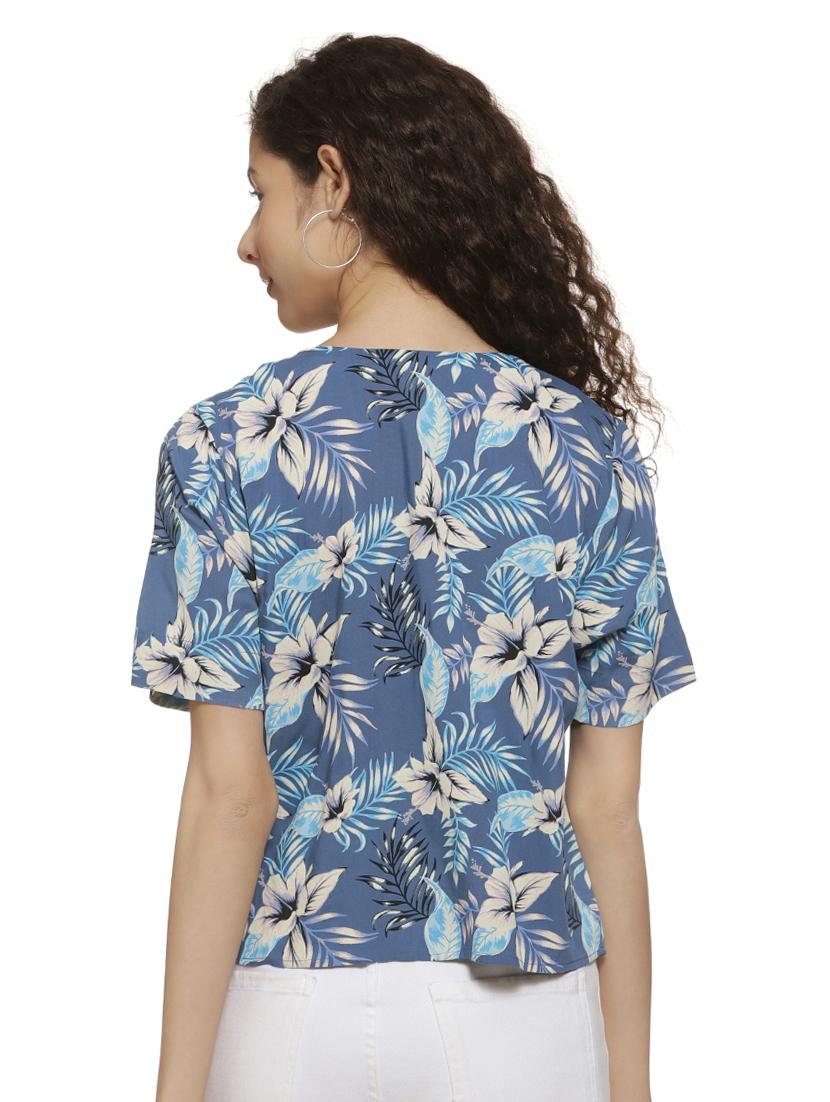 v neck floral short sleeved top - 16744334 - Zoom Image - 3
