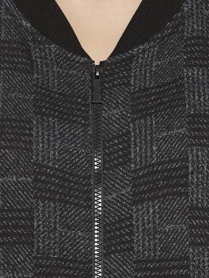 long sleeved checkered jacket - 16744360 - Standard Image - 5