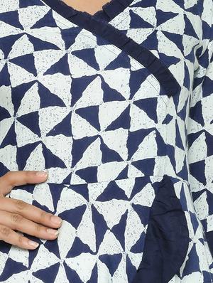 geometric print flared ethnic dress - 16745268 - Standard Image - 4