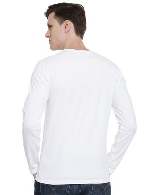 white solid t-shirt - 16745774 - Standard Image - 3