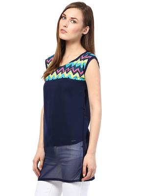 round neck chevron top - 16746567 - Standard Image - 2