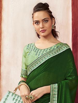 bordered plain saree with blouse - 16749913 - Standard Image - 2