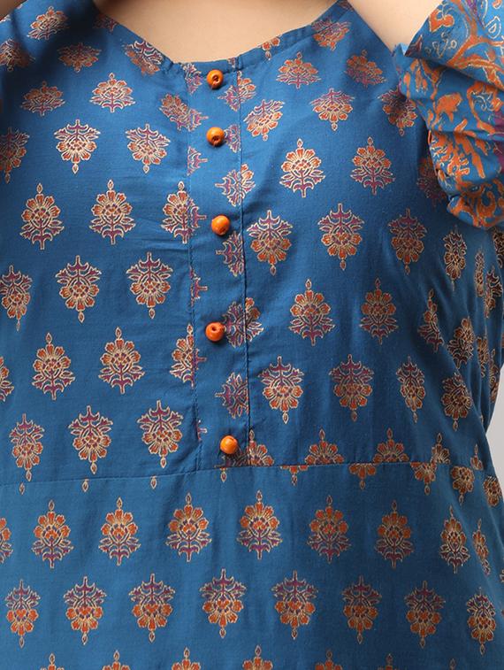 foil print a-line kurta - 16750030 - Zoom Image - 4