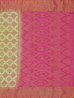 self design bordered saree with blouse - 16750463 - Standard Image - 4