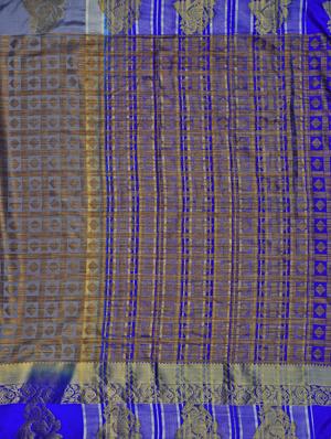 checkered banarasi saree with blouse - 16750672 - Standard Image - 4