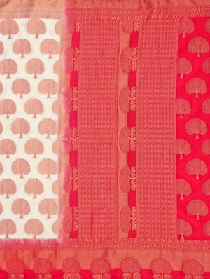 self design kanjivaram saree with blouse - 16750673 - Standard Image - 4