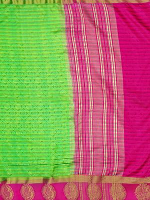 self design kanjivaram saree with blouse - 16750677 - Standard Image - 4