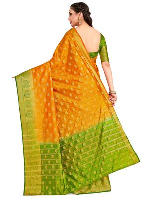 self design kanjivaram saree with blouse - 16750707 - Standard Image - 2