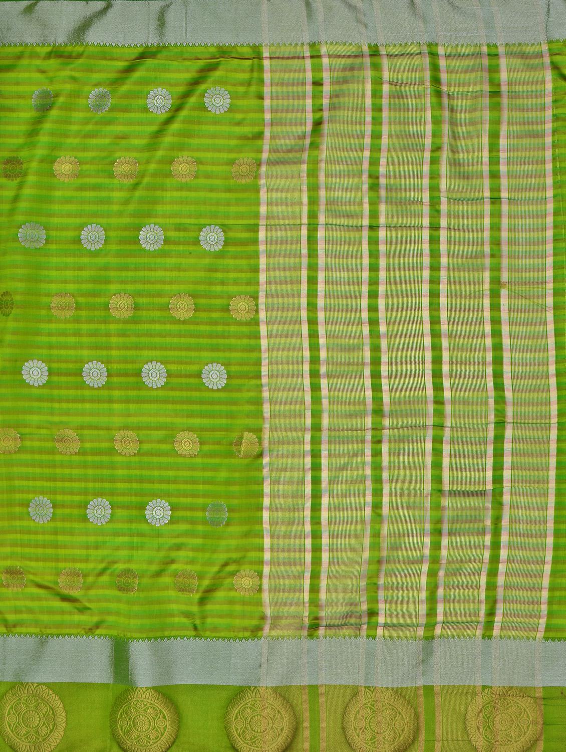 self design kanjivaram saree with blouse - 16750712 - Zoom Image - 4