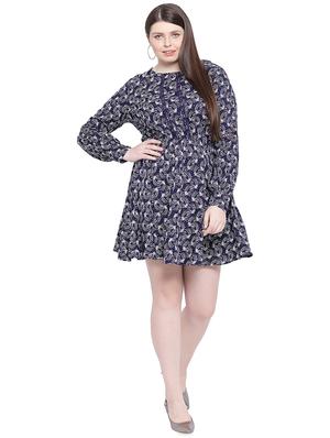 bishop sleeved lace detail a-line dress - 16750825 - Standard Image - 4