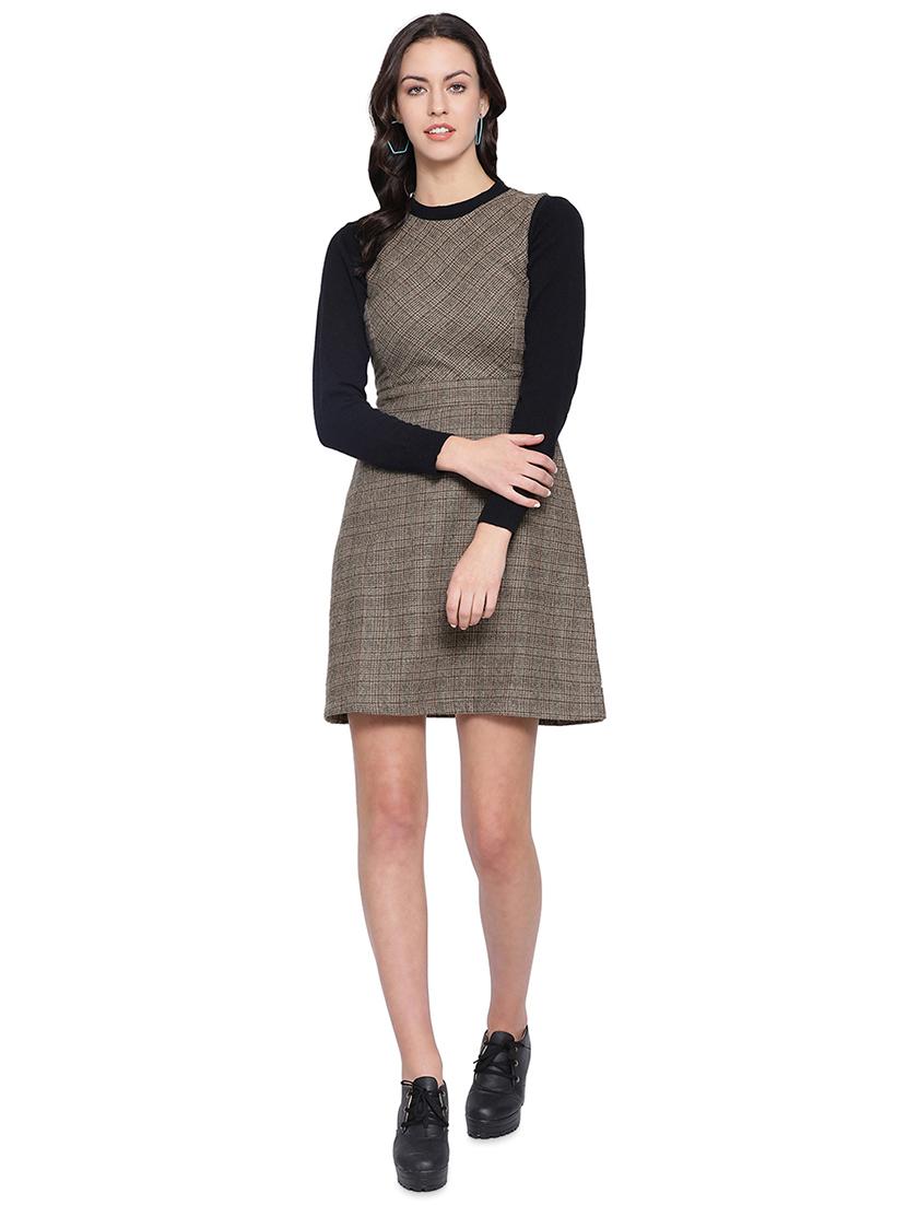 round neck checkered a-line dress - 16750828 - Zoom Image - 4