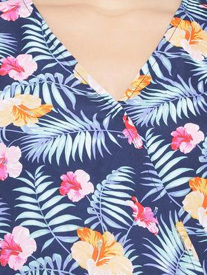 bishop sleeved floral crop top - 16750937 - Standard Image - 5