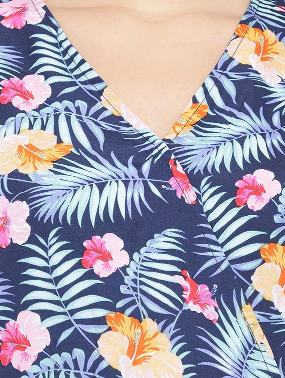 bishop sleeved floral crop top - 16750937 - Zoom Image - 5