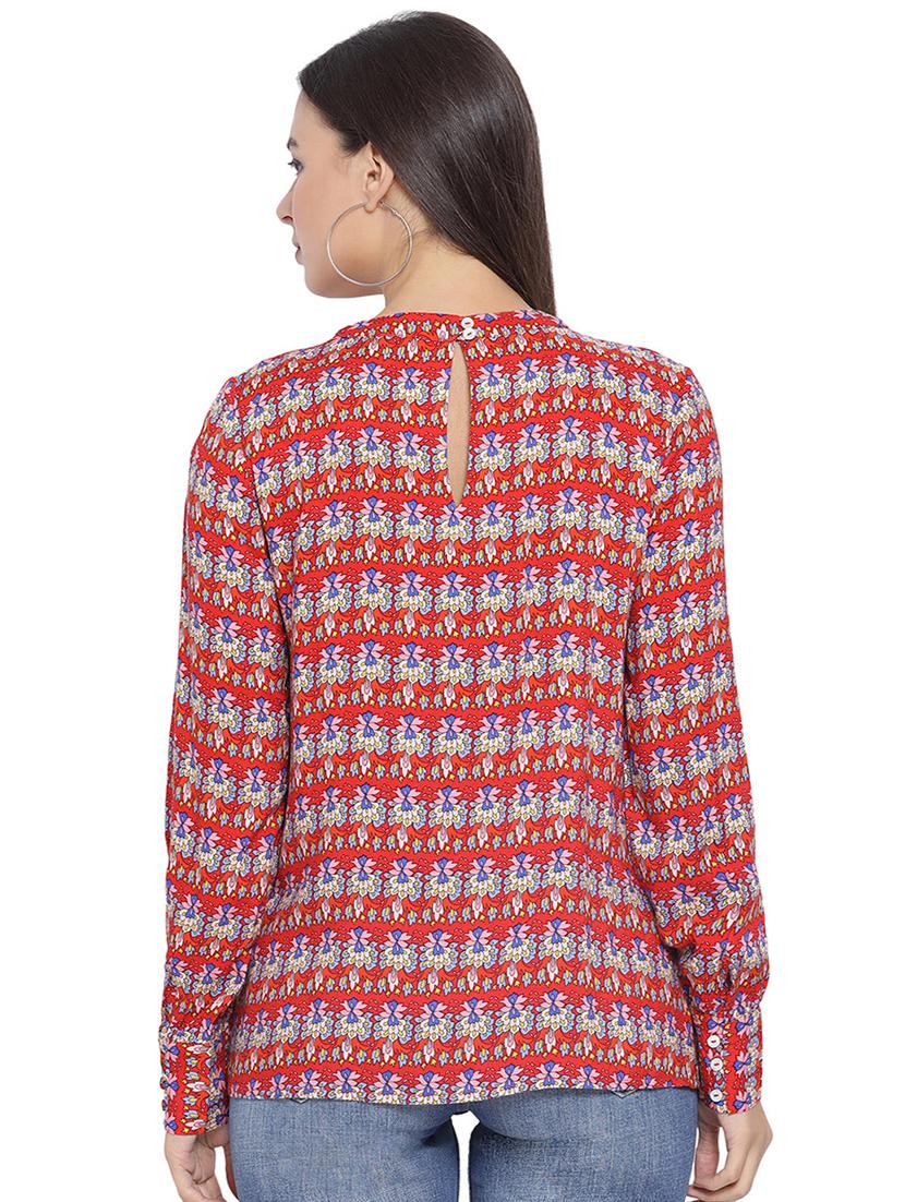 key hole neck floral top - 16750947 - Zoom Image - 3