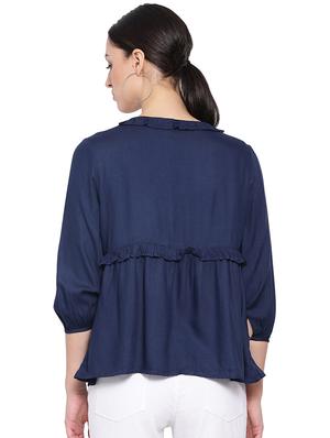 solid regular shrug - 16751083 - Standard Image - 3