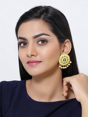 gold brass studs earring - 16751301 - Standard Image - 3