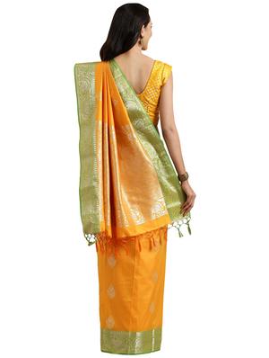 solid kanjivaram saree with blouse - 16751484 - Standard Image - 2