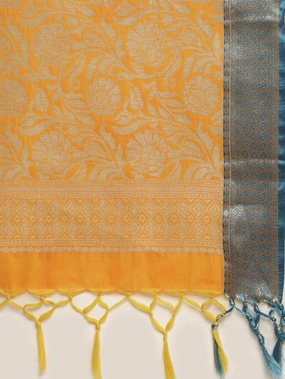 color block kanjivaram saree with blouse - 16751506 - Zoom Image - 4
