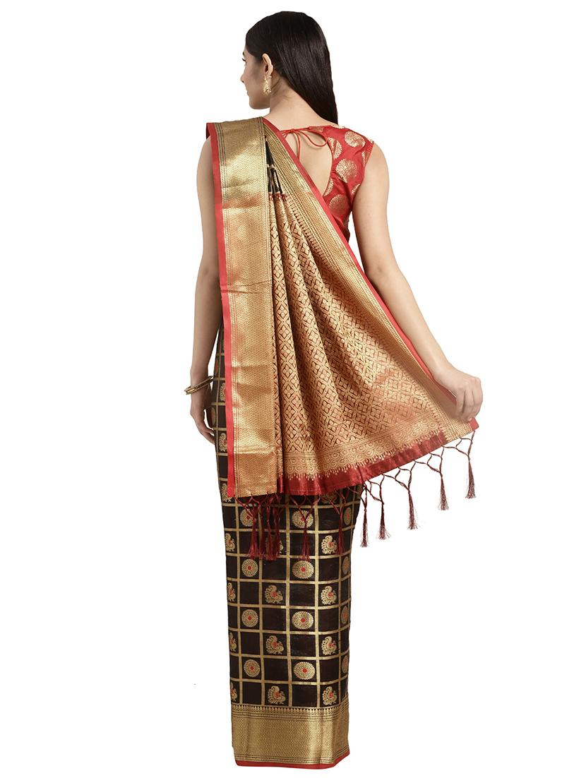 checkered patola saree with blouse - 16751538 - Zoom Image - 2