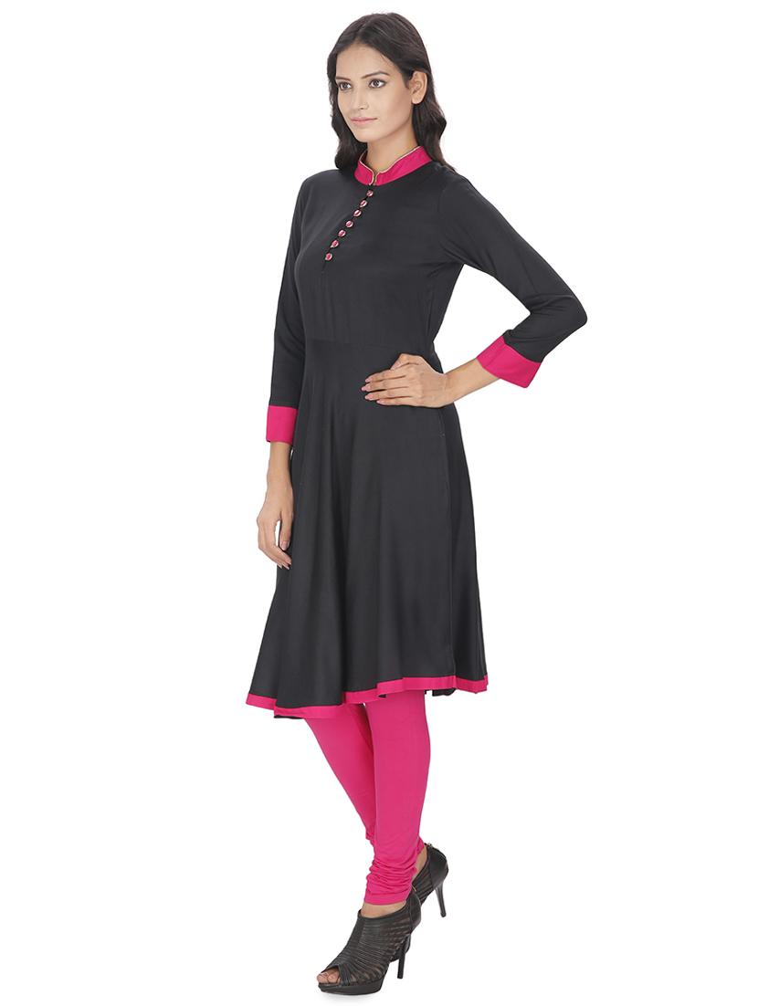 black solid asymmetrical flared kurta - 16753093 - Zoom Image - 2