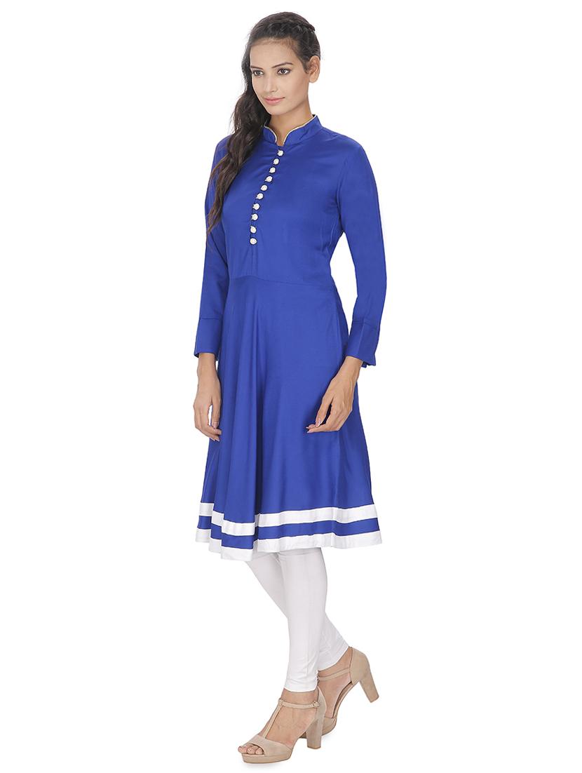 blue solid anarkali kurta - 16753102 - Zoom Image - 2
