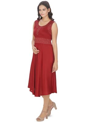 red embroidered asymmetrical flared kurta - 16753194 - Standard Image - 2