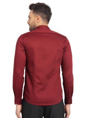 red solid formal shirt - 16753463 - Standard Image - 3