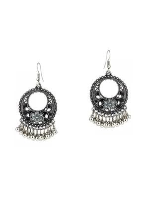 silver metal drop earring - 16753525 - Standard Image - 2