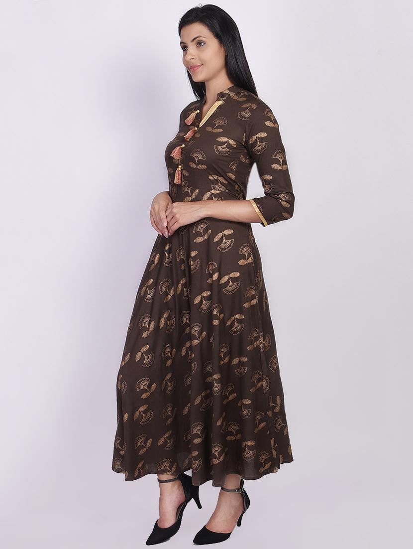 foil print flared kurta - 16755727 - Zoom Image - 2