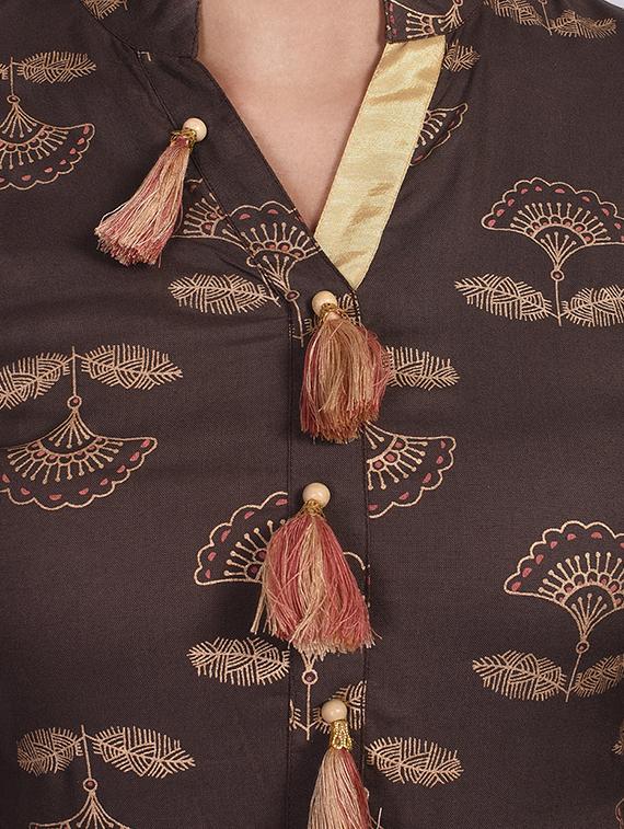 foil print flared kurta - 16755727 - Zoom Image - 4