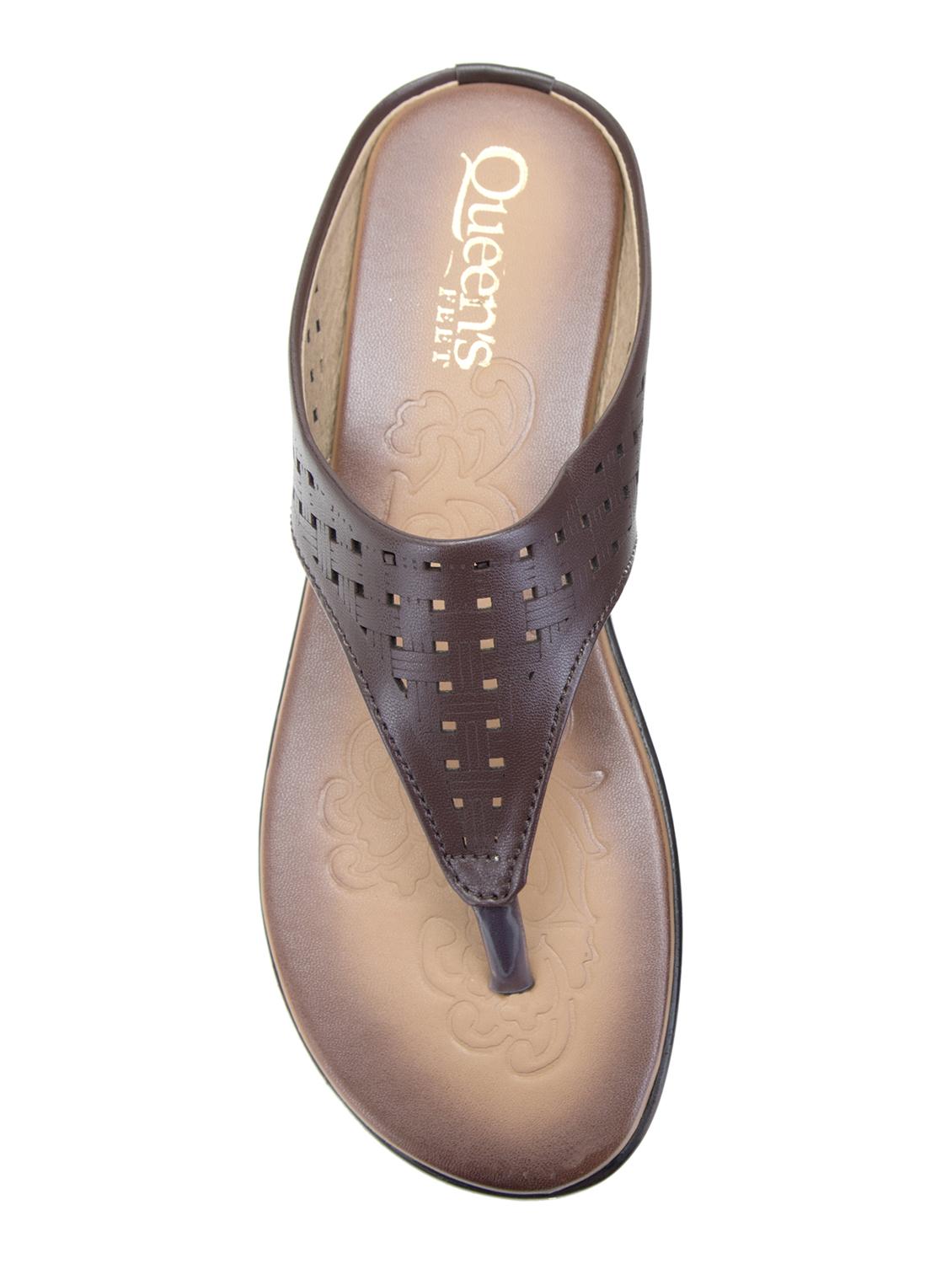 brown toe separator sandals - 16756699 - Zoom Image - 4