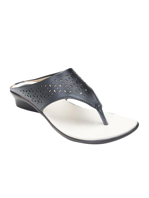 black toe separator sandals - 16756701 - Standard Image - 1