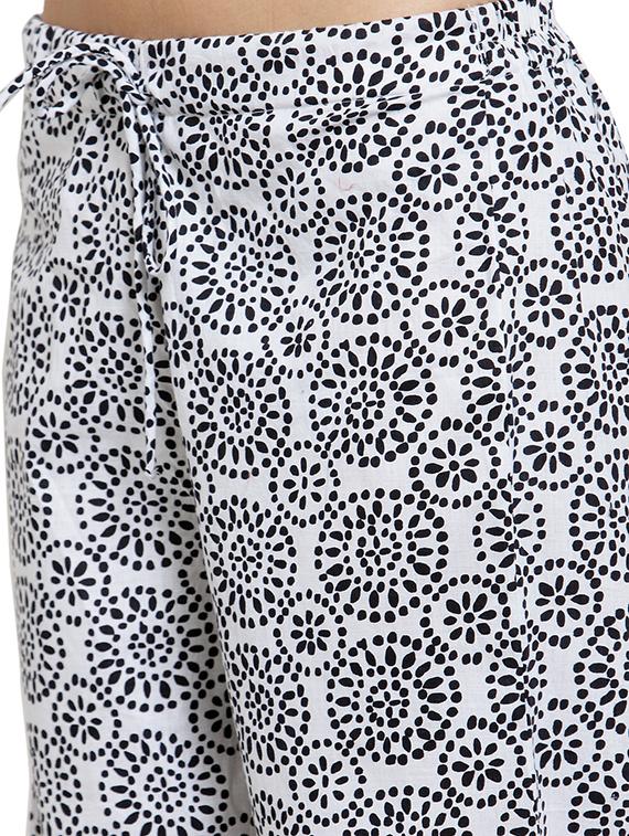 drawstring waist printed trouser - 16757188 - Zoom Image - 4