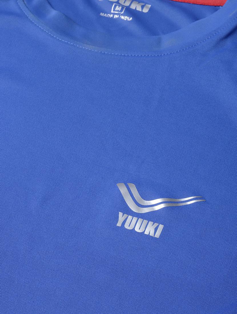 blue solid t-shirt - 16759644 - Zoom Image - 5