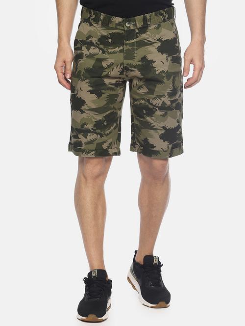 green camouflage printed shorts - 16762297 - Standard Image - 1