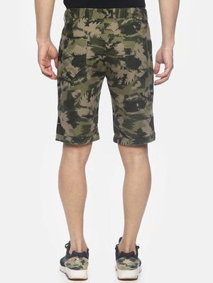 green camouflage printed shorts - 16762297 - Standard Image - 3