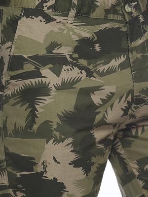 green camouflage printed shorts - 16762297 - Standard Image - 5