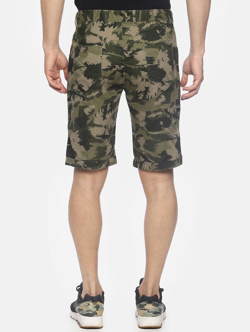 green camouflage printed shorts - 16762297 - Zoom Image - 3