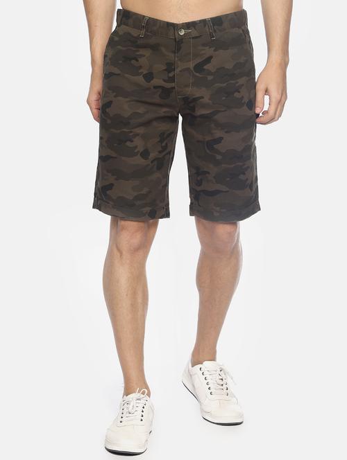 green camouflage printed shorts - 16762306 - Standard Image - 1