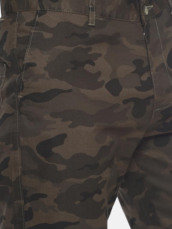 green camouflage printed shorts - 16762306 - Zoom Image - 5