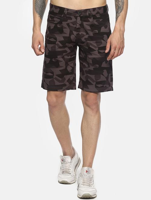 grey camouflage print bermuda shorts - 16762313 - Standard Image - 1