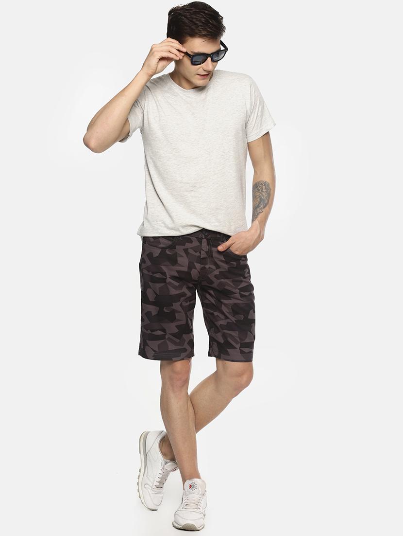 grey camouflage print bermuda shorts - 16762313 - Zoom Image - 4