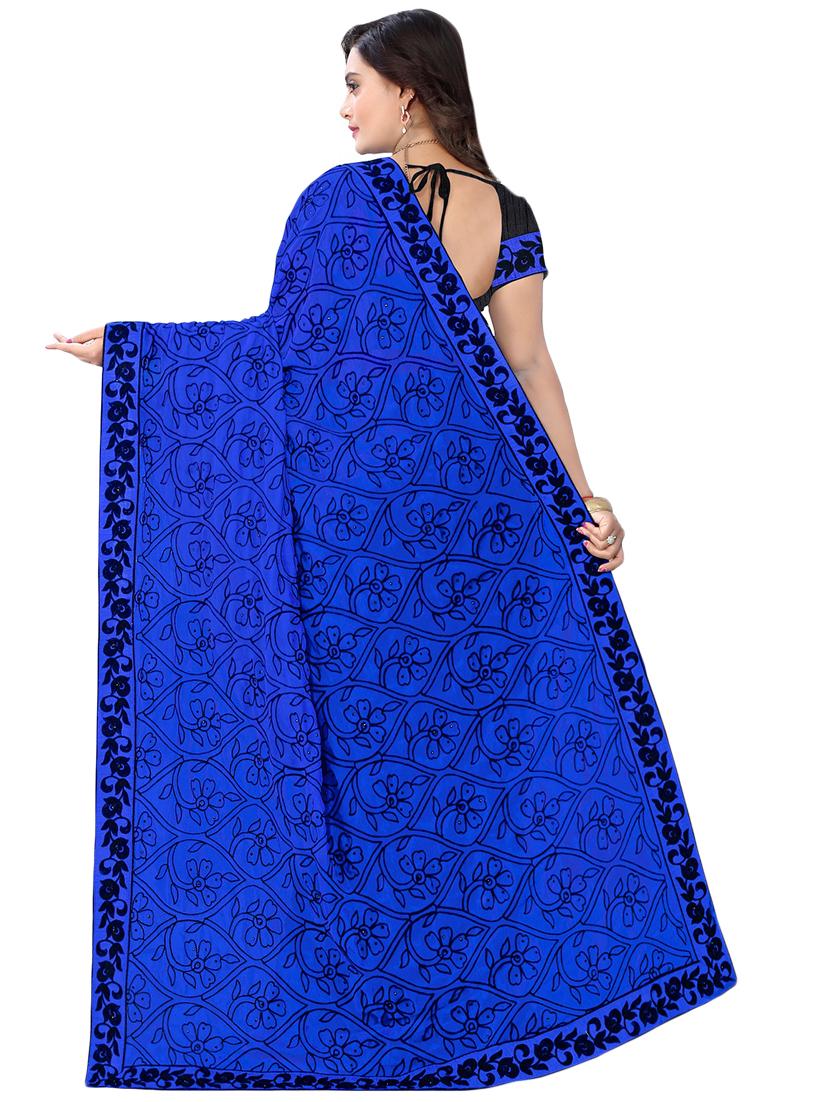 floral half and half saree with blouse - 16763088 - Zoom Image - 2
