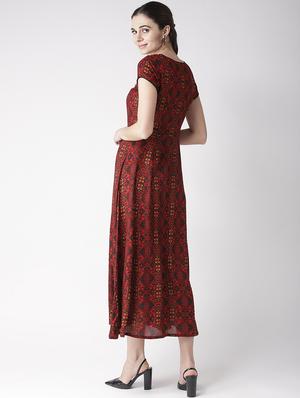 v-neck printed flared dress - 16763531 - Standard Image - 3