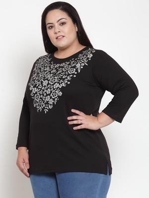 round neck printed top - 16763568 - Standard Image - 2