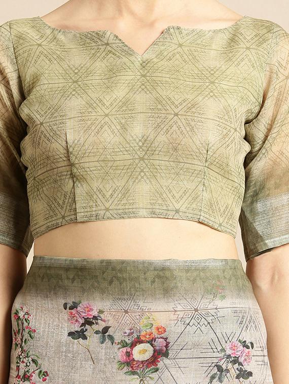 floral printed saree with blouse - 16763661 - Zoom Image - 3