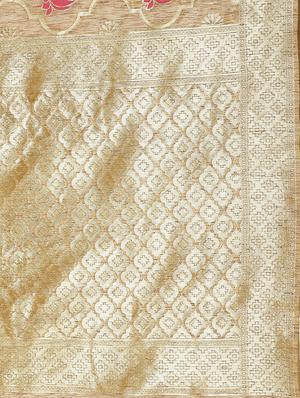 floral printed saree with blouse - 16763693 - Standard Image - 4