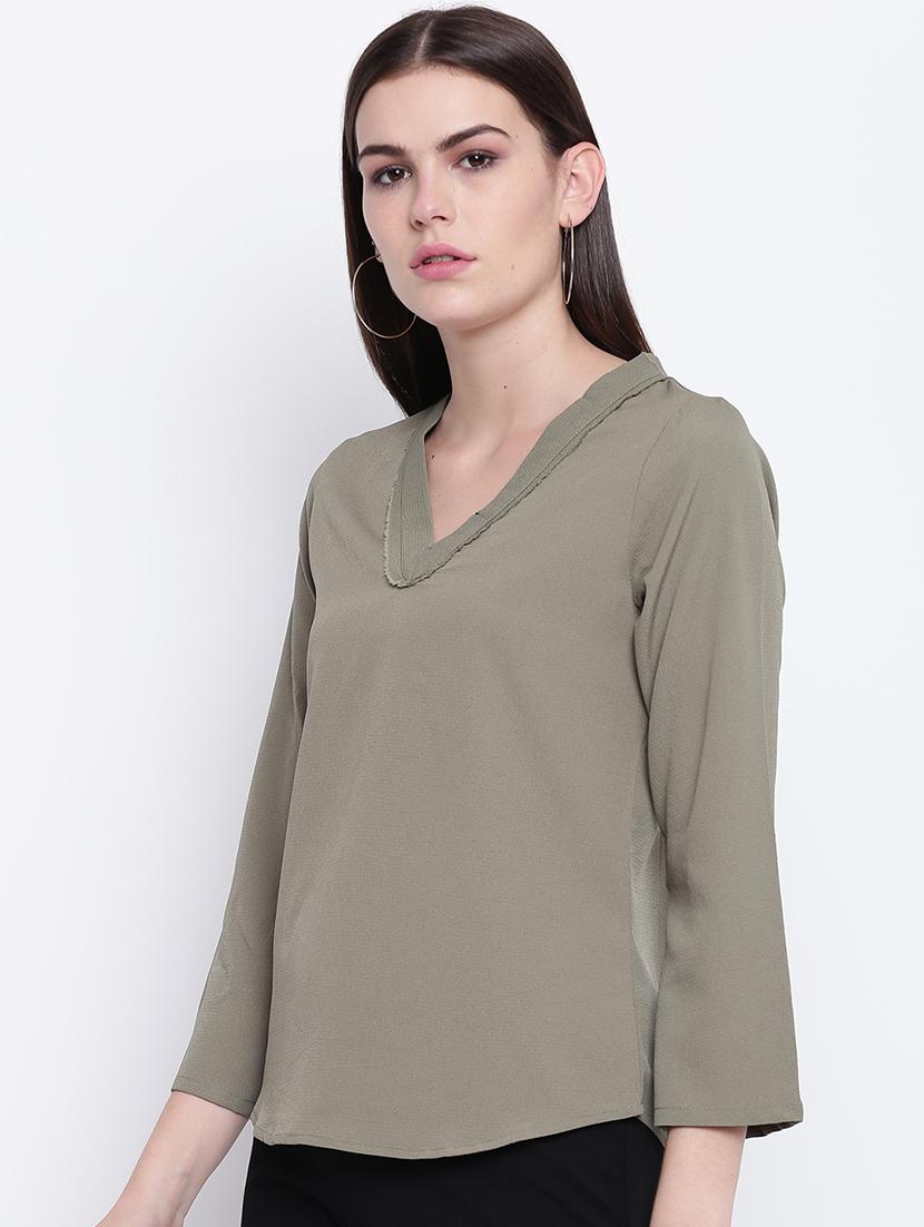v-neck solid top - 16764226 - Zoom Image - 2