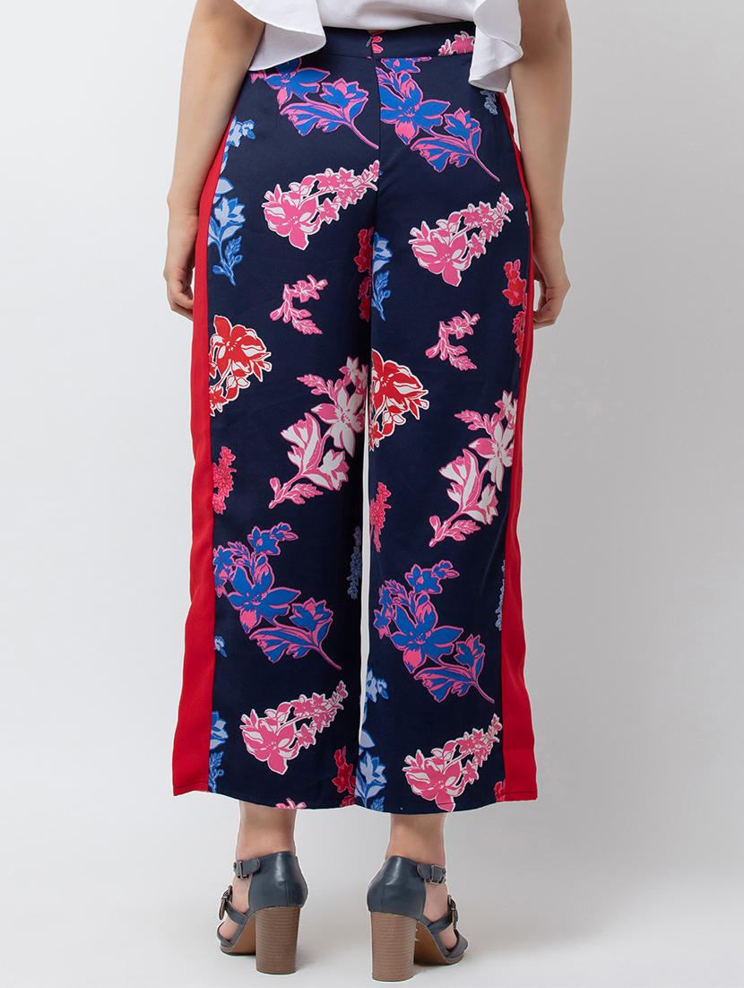 high rise side tapping floral trouser - 16764401 - Zoom Image - 3